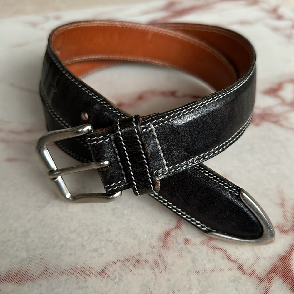 GAP genuine leather black belt silvertone buckle double contrast stitching S 35”